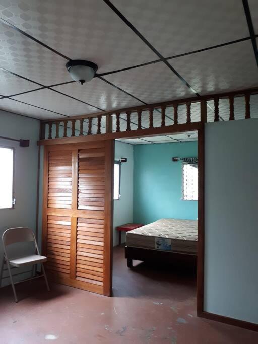Gia'S Garage & Home For Bocas Travelers Almirante Екстериор снимка