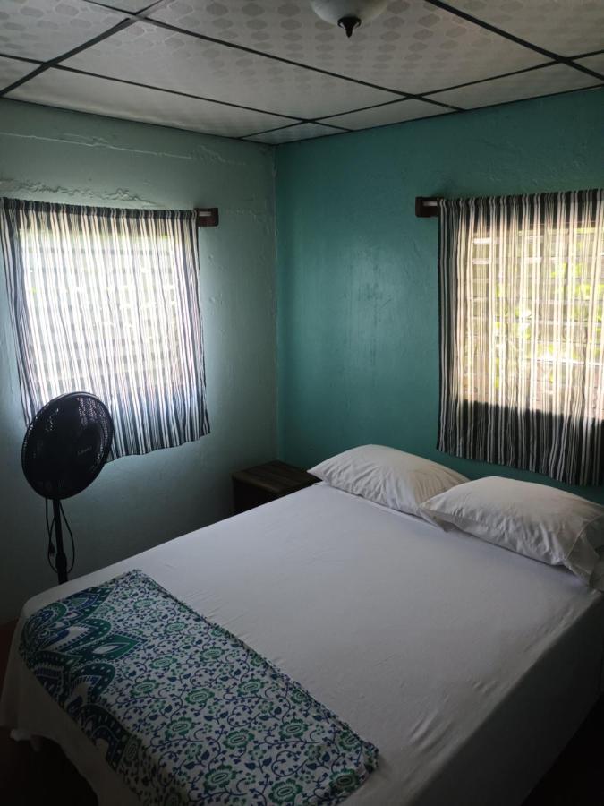 Gia'S Garage & Home For Bocas Travelers Almirante Екстериор снимка