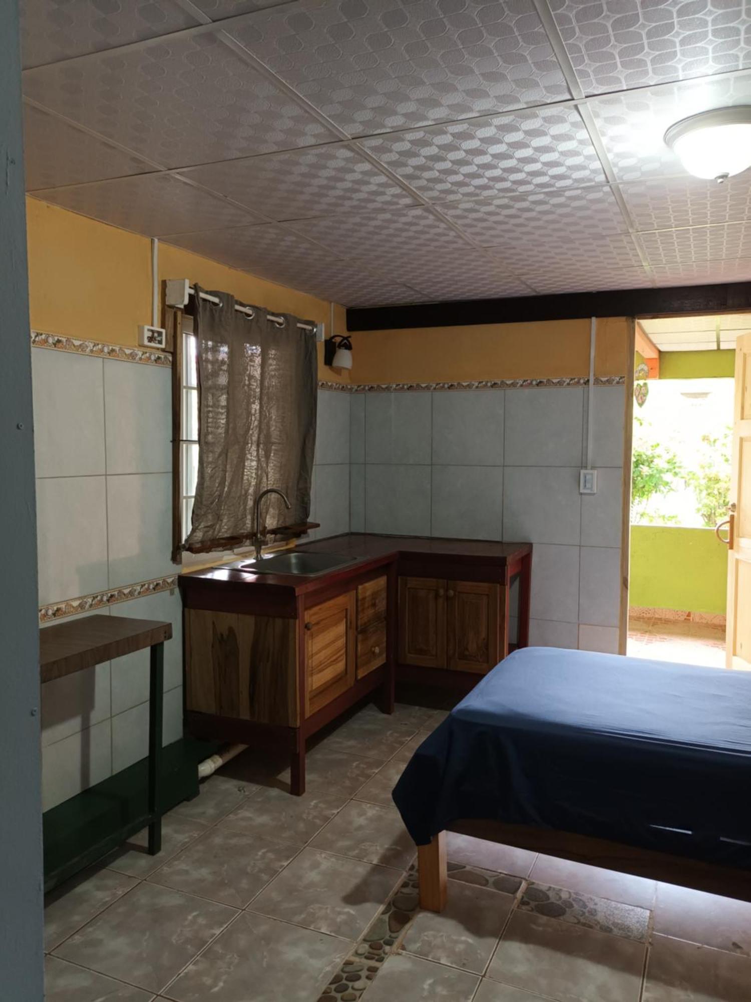 Gia'S Garage & Home For Bocas Travelers Almirante Екстериор снимка