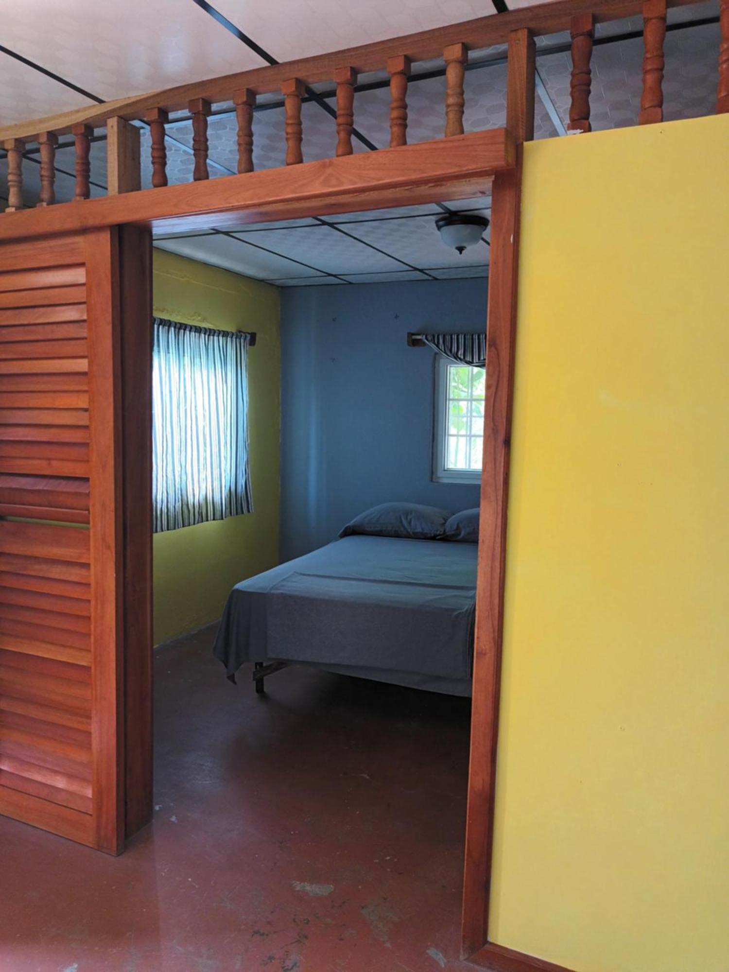 Gia'S Garage & Home For Bocas Travelers Almirante Екстериор снимка